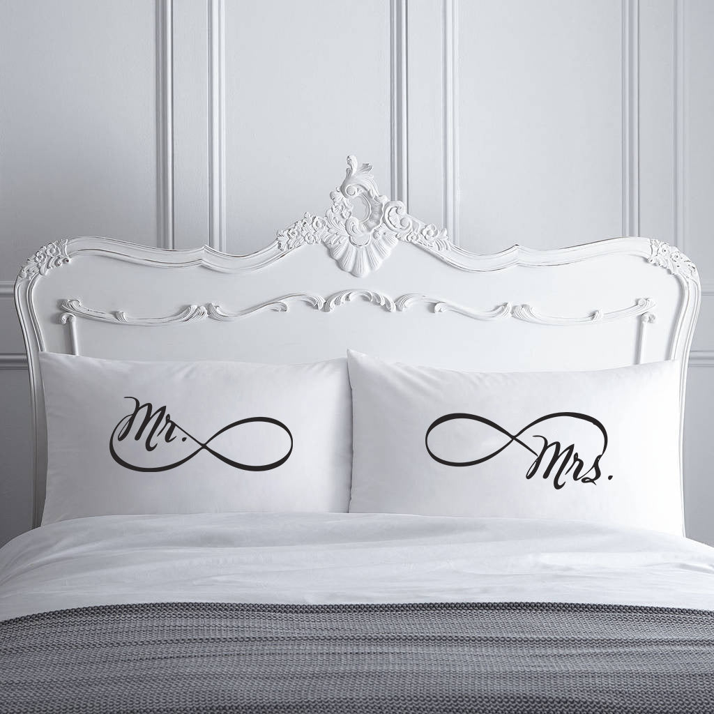 PS08- MR & MRS PILLOW CASES - Shawshank Clothing